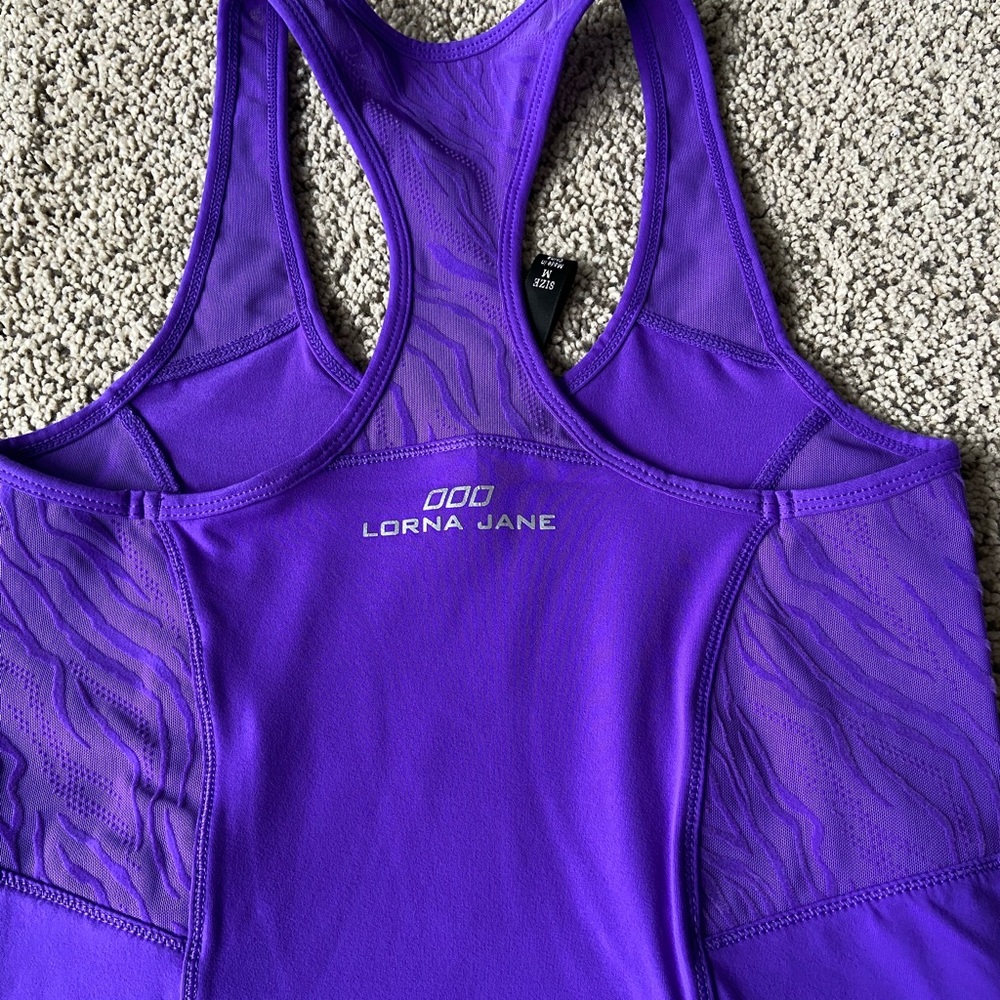 Work out tank
